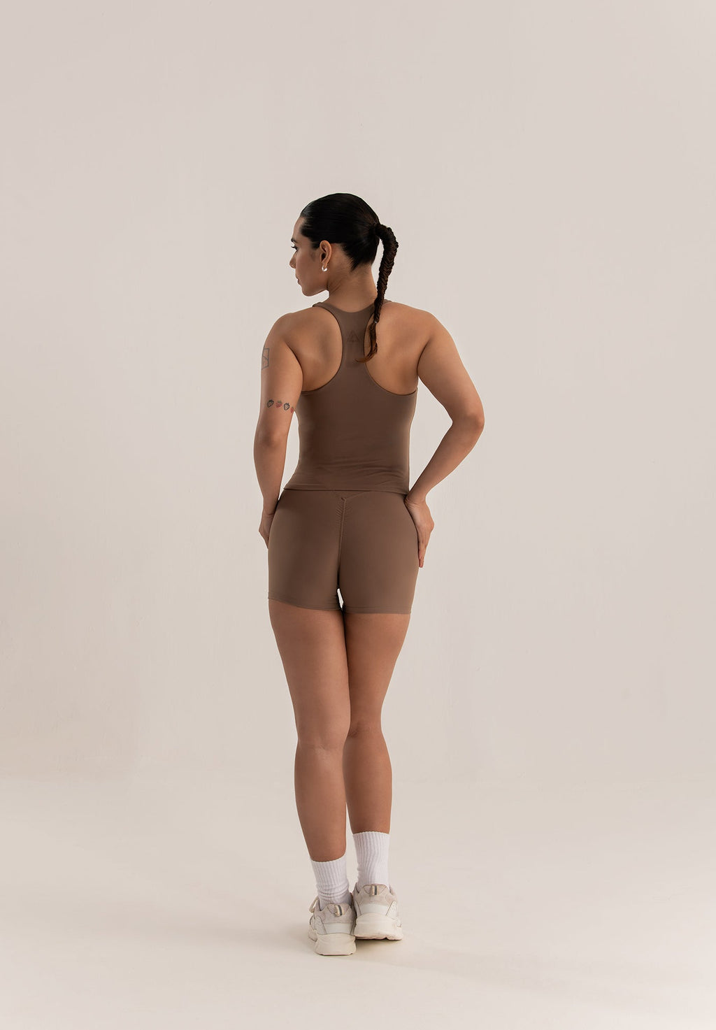 Sculpt iQ™ Plus Shorts – Desert Taupe