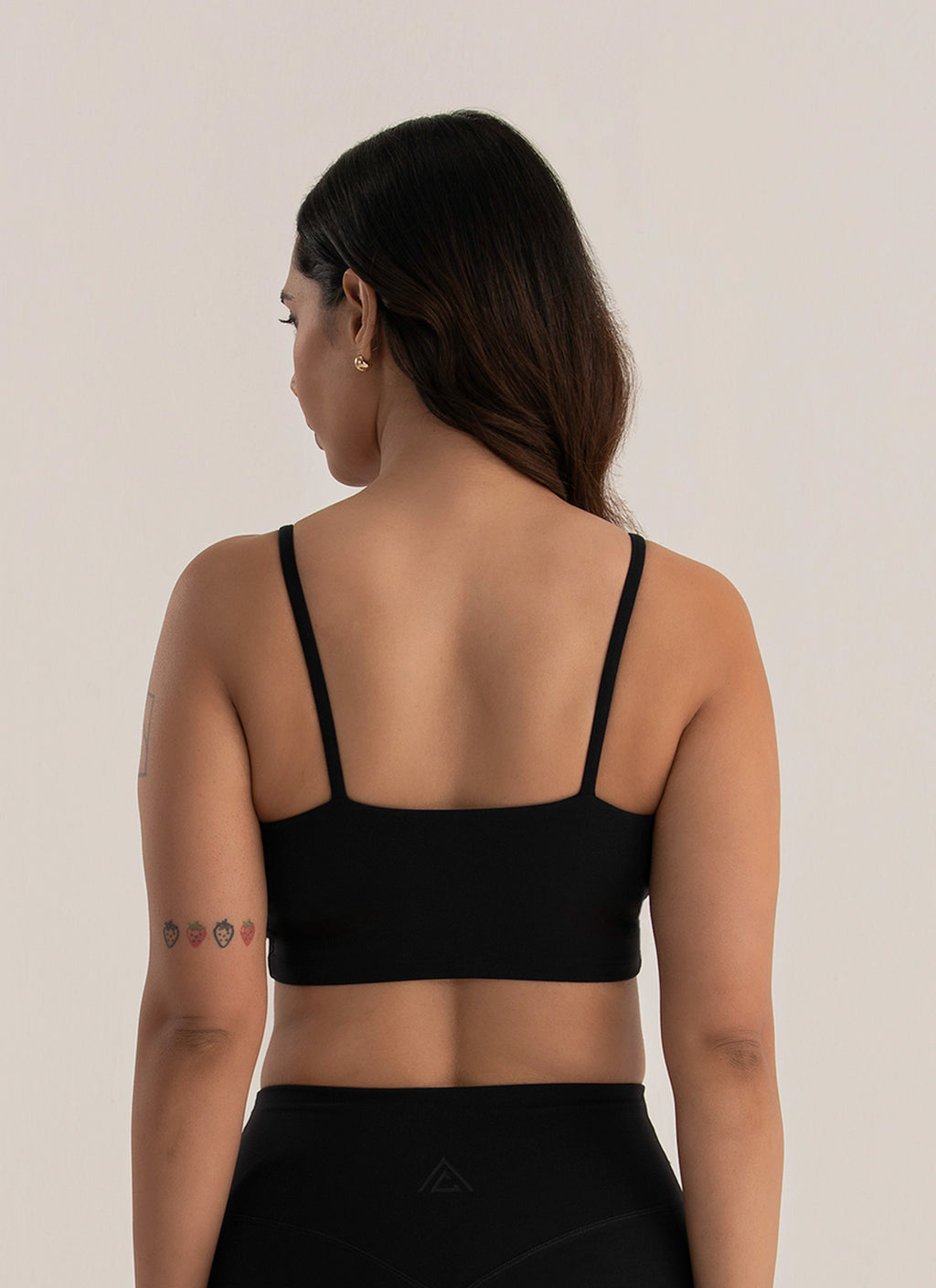 Sculpt iQ™ Minimalist Strappy Bra – Eclipse Black
