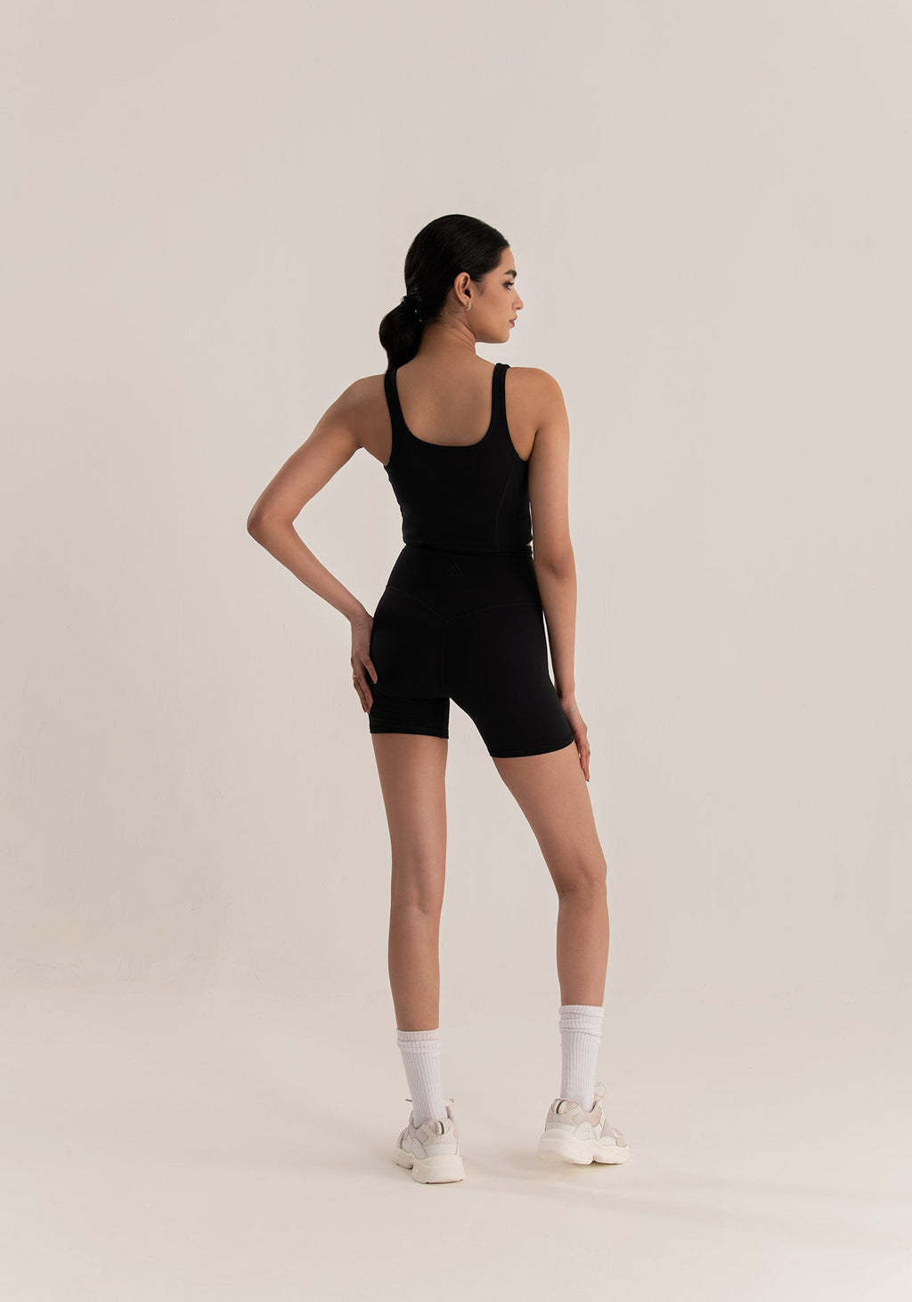 Sculpt iQ™ Shorts – Eclipse Black