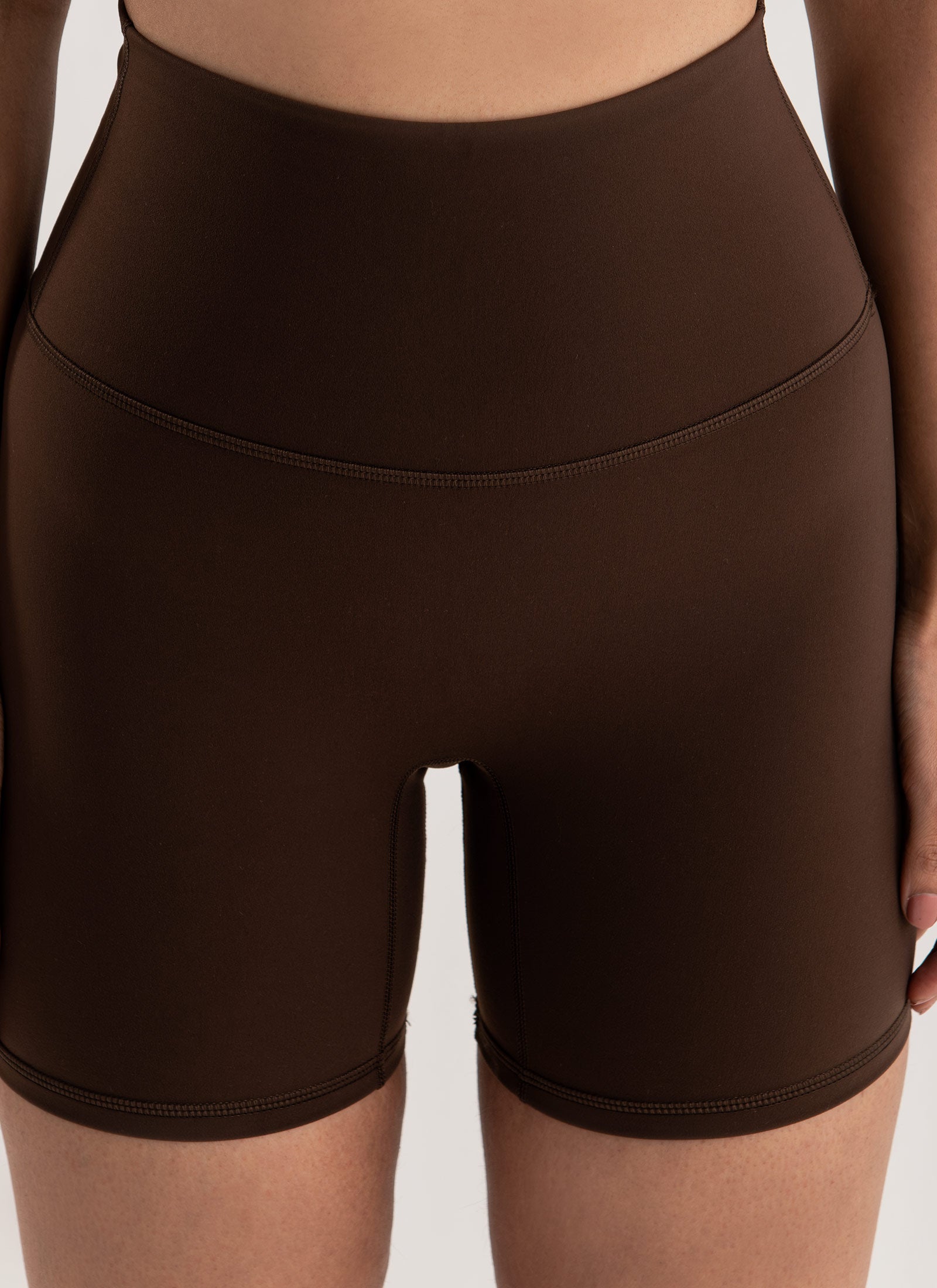 Sculpt iQ™ Shorts – Mocha Clay