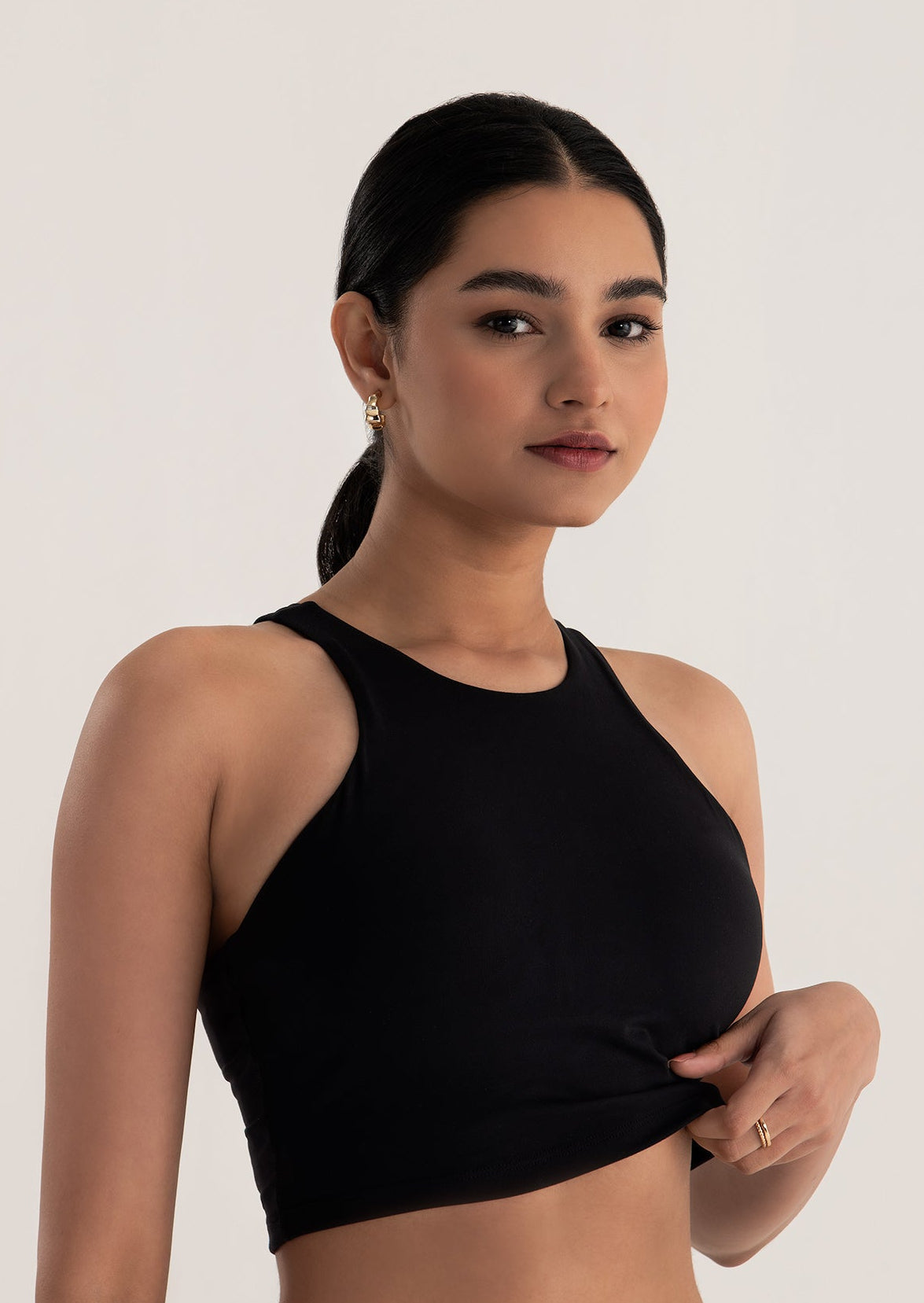 Sculpt iQ™ Racerback Crop Top – Eclipse Black