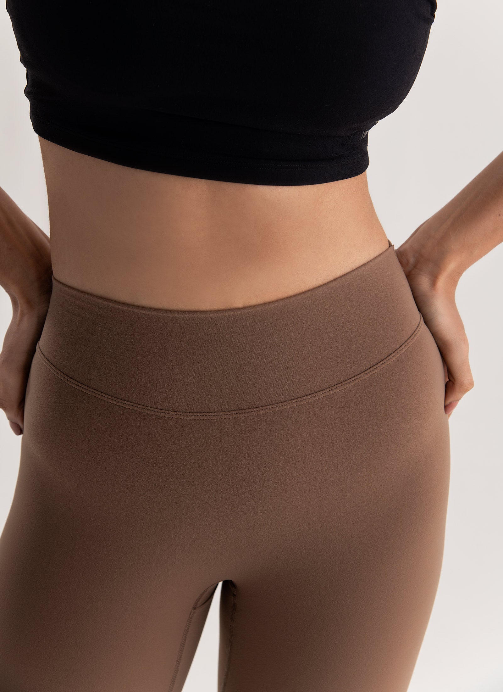 Sculpt iQ™ Leggings – Desert Taupe