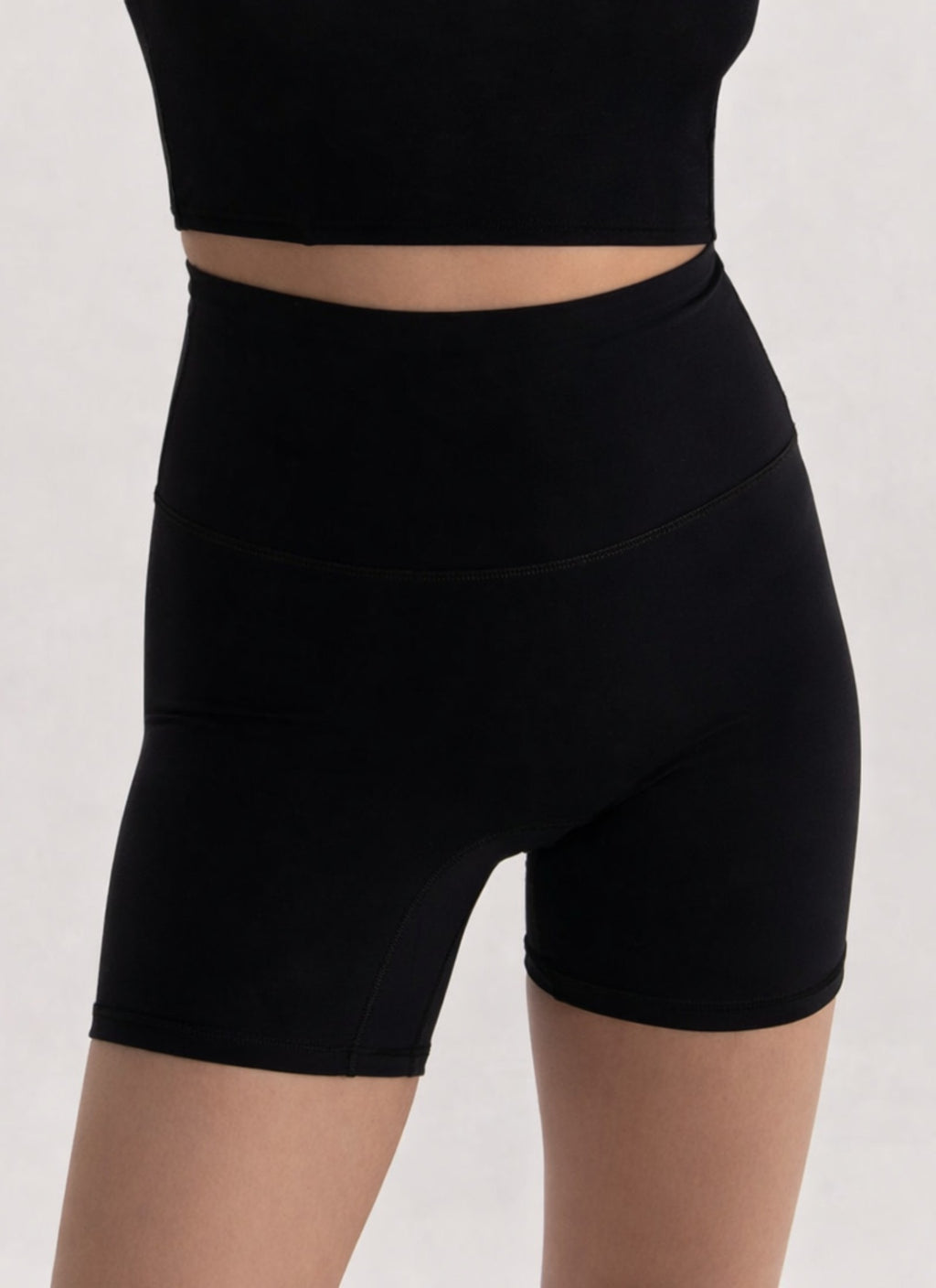 Sculpt iQ™ Shorts – Eclipse Black